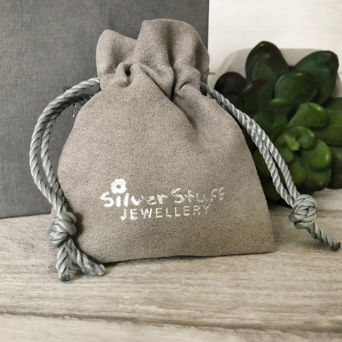 Sterling silver adjustable beaded moon & stars friendship bracelet