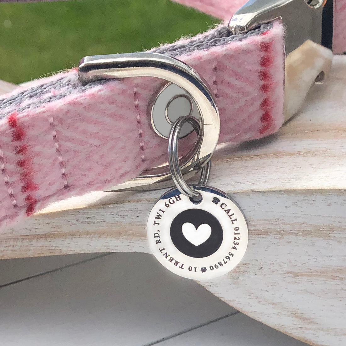 Personalised heart dog id tag